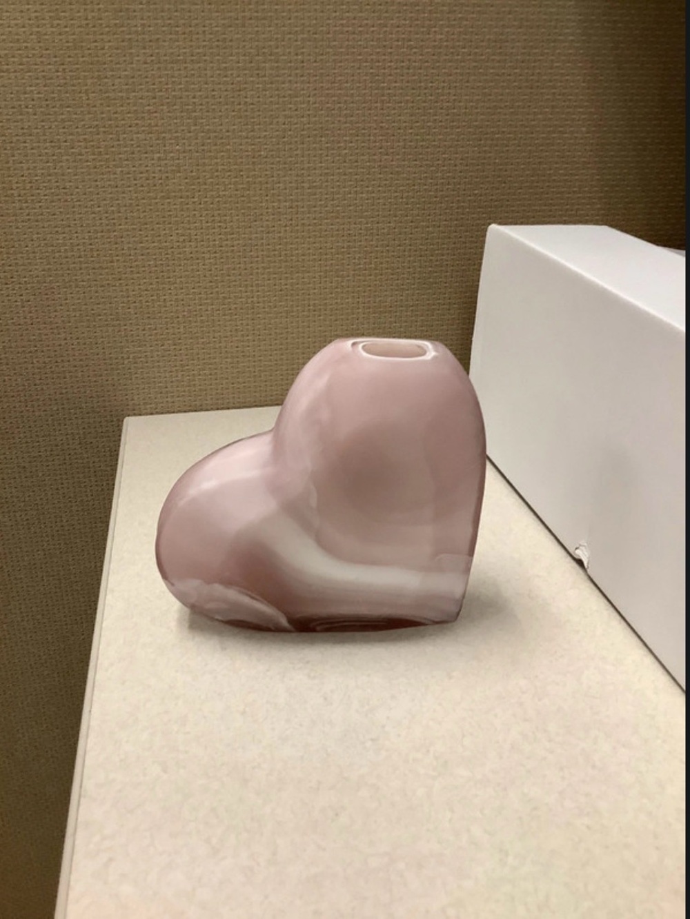 Kendra Scott Pink Heart Glass Vase